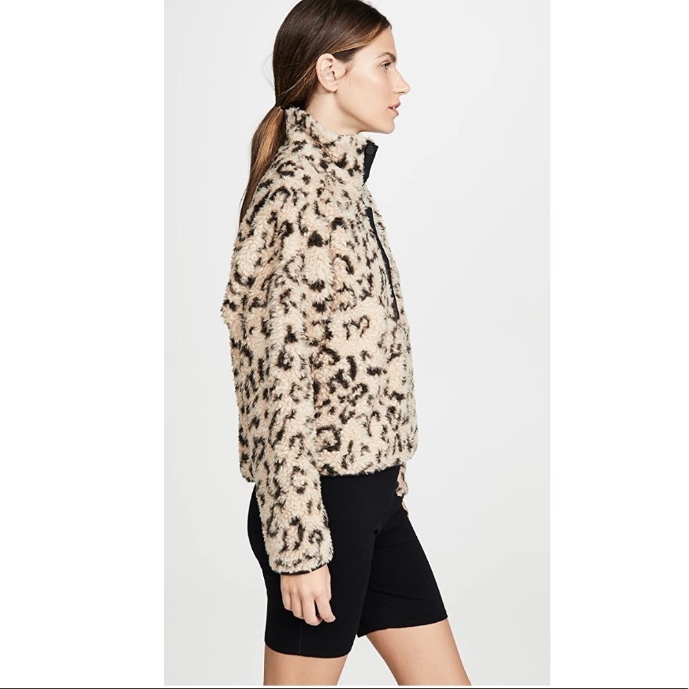 SAYLOR | Rianne Pullover Jacket - Picture 12 of 13